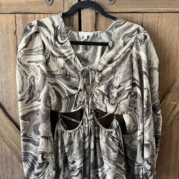 Moon River Brown Marble Print Cut Out Midi Dress Size Small - Picture 6 of 9